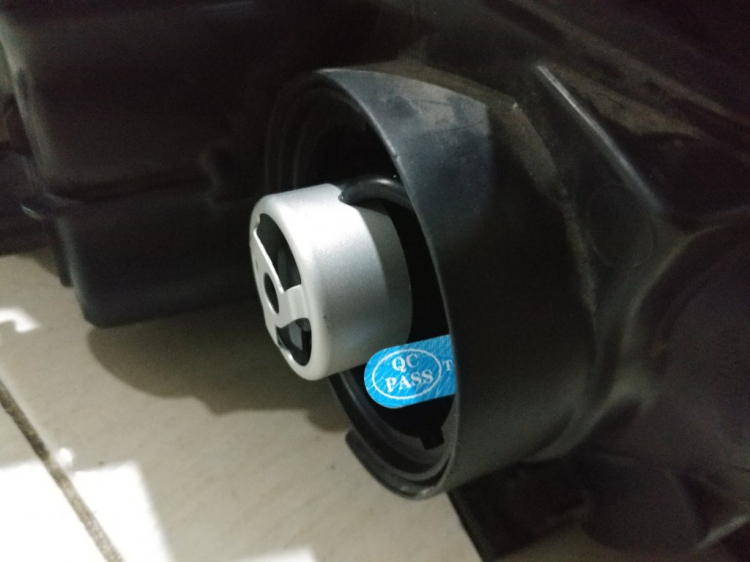 Tư vấn lắp đèn Led phillips cho ô tô Tư vấn lắp đèn Led phillips cho ô tô