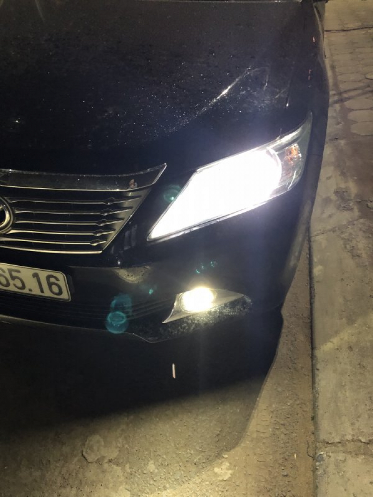 Có nên độ đèn từ halogen lên bi xenon? Có nên độ đèn từ halogen lên bi xenon?