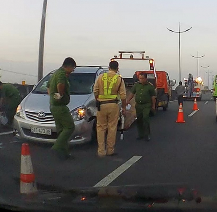Tai nạn sáng nay (27 Tết) trên CT Trung Lương