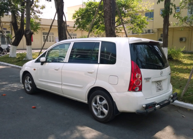 Giá của Mazda Premacy 2003?