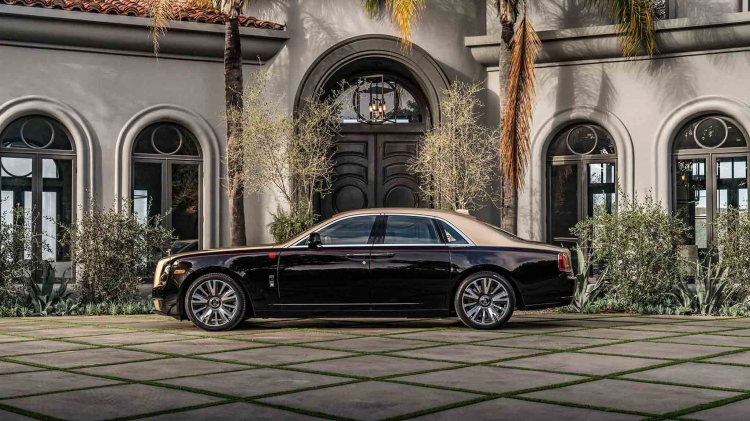 Mừng năm Kỷ Hợi, Rolls-Royce giới thiệu Ghost, Wraith và Dawn phiên bản đặc biệt ‘’Year of the Pig’’