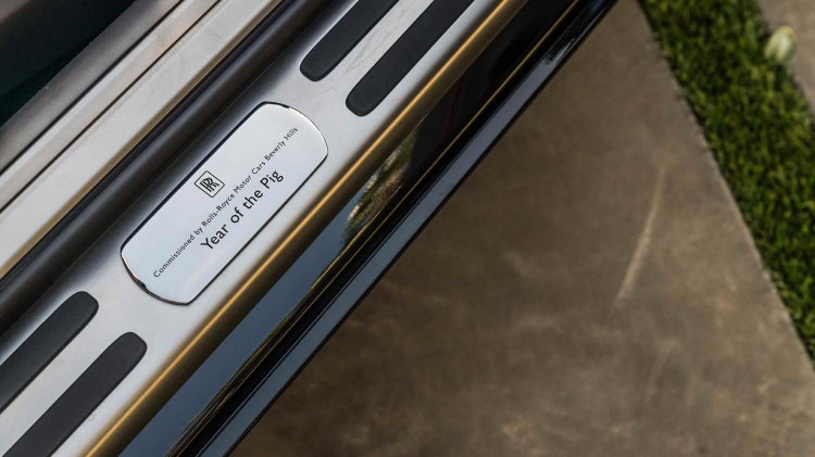 Mừng năm Kỷ Hợi, Rolls-Royce giới thiệu Ghost, Wraith và Dawn phiên bản đặc biệt ‘’Year of the Pig’’