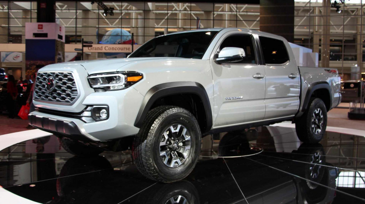 Xem trước bán tải Toyota Tacoma 2020 mới trước ngày ra mắt; đối thủ của Ford Ranger Xem trước bán tải Toyota Tacoma 2020 mới trước ngày ra mắt; đối thủ của Ford Ranger