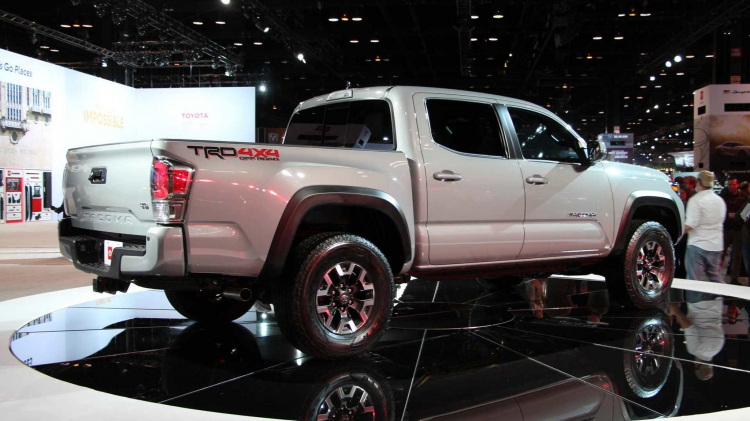 Xem trước bán tải Toyota Tacoma 2020 mới trước ngày ra mắt; đối thủ của Ford Ranger Xem trước bán tải Toyota Tacoma 2020 mới trước ngày ra mắt; đối thủ của Ford Ranger