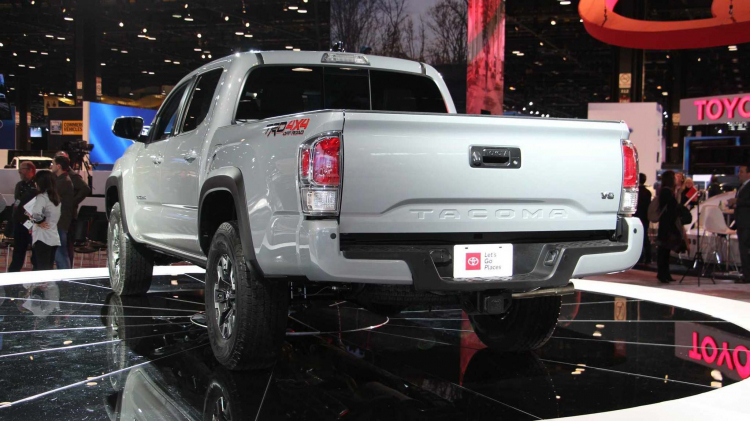 Xem trước bán tải Toyota Tacoma 2020 mới trước ngày ra mắt; đối thủ của Ford Ranger Xem trước bán tải Toyota Tacoma 2020 mới trước ngày ra mắt; đối thủ của Ford Ranger
