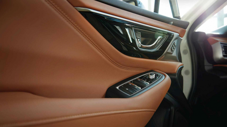 Subaru Legacy thế hệ mới ra mắt; đổi mới thiết kế; có thêm động cơ 2.4L tăng áp Subaru Legacy thế hệ mới ra mắt; đổi mới thiết kế; có thêm động cơ 2.4L tăng áp