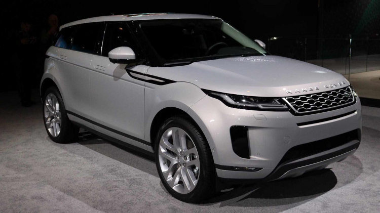 Range Rover Evoque mới có giá từ 43.645 USD tại Mỹ; đắt hơn Q5 và GLC