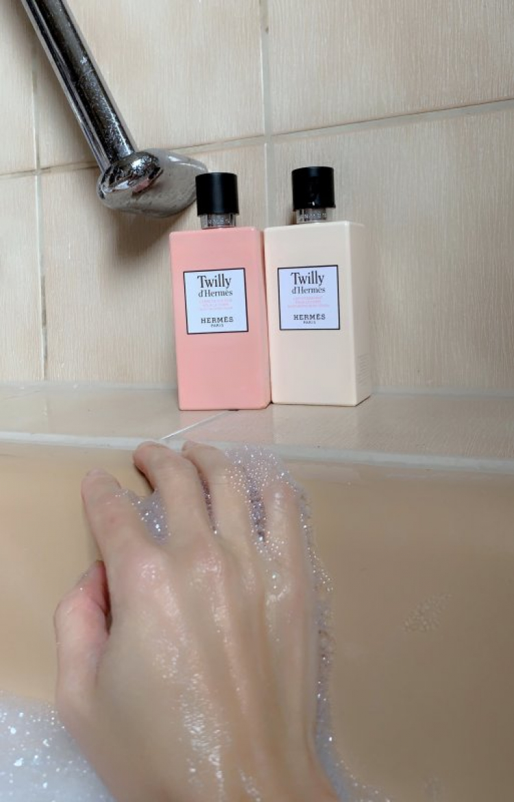 KHoảng cách tỏa hương, thơi gian lưu hương của nước hoa KHoảng cách tỏa hương, thơi gian lưu hương của nước hoa