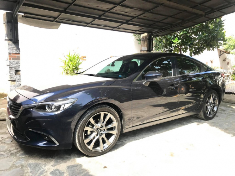 Cần bán Mazda 6 - 2.0 AT Premium 2017 , ODO 9500 Km