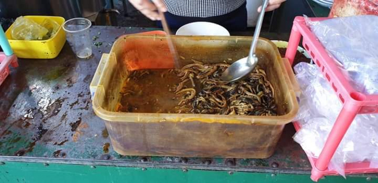 10 h đêm - cuồng chân - và thế là ... 10 h đêm - cuồng chân - và thế là ...