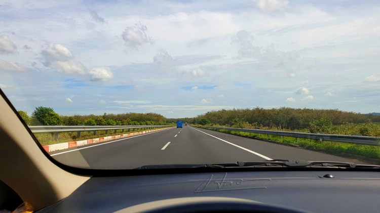Cập nhật về đường bộ cao tốc Bắc-Nam, giấc mơ xuyên Việt trở nên dễ dàng hơn Cập nhật về đường bộ cao tốc Bắc-Nam, giấc mơ xuyên Việt trở nên dễ dàng hơn
