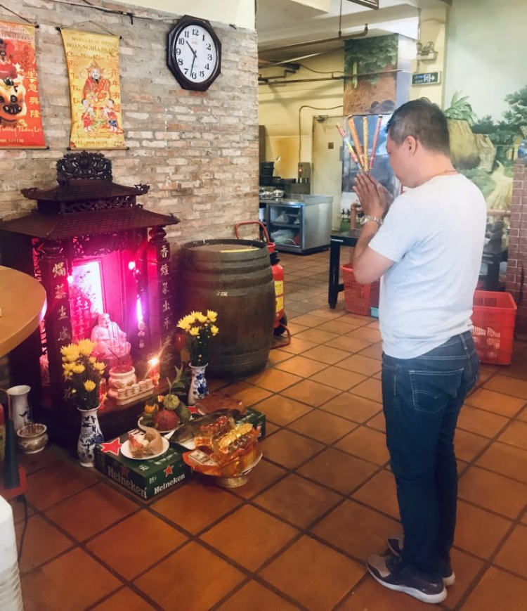 Cúng gì ngày thần tài mùng 10 ? Cúng gì ngày thần tài mùng 10 ?