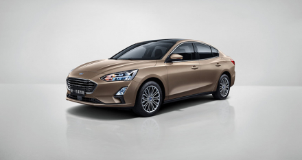 FordFocus2019_13.jpg