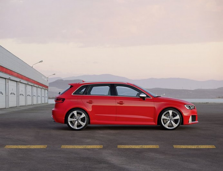 Audi RS3 Sportback 2015 chính thức trình làng