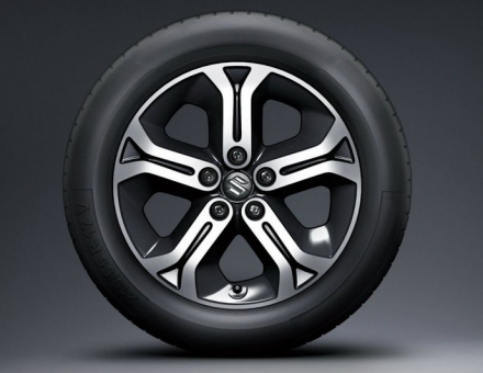 Suzuki-Vitara-Web-Black-Edition-17-inch-alloy-wheels-1024x793.jpg