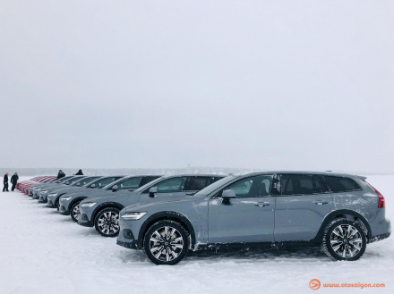 OtoSaigon-Volvo-V60-Cross-Country-Lulea-Sweden-2019-4-2.jpg