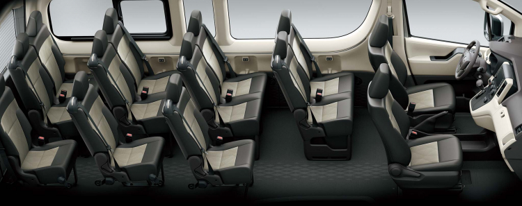 Toyota giới thiệu Hiace thế hệ mới: Đổi mới thiết kế, tăng kích thước, nội thất cao cấp hơn