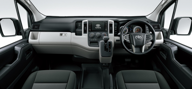Toyota giới thiệu Hiace thế hệ mới: Đổi mới thiết kế, tăng kích thước, nội thất cao cấp hơn Toyota giới thiệu Hiace thế hệ mới: Đổi mới thiết kế, tăng kích thước, nội thất cao cấp hơn