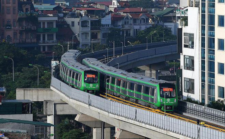 Miễn phí đi tàu trên cao Cát Linh - Hà Đông trong nữa tháng