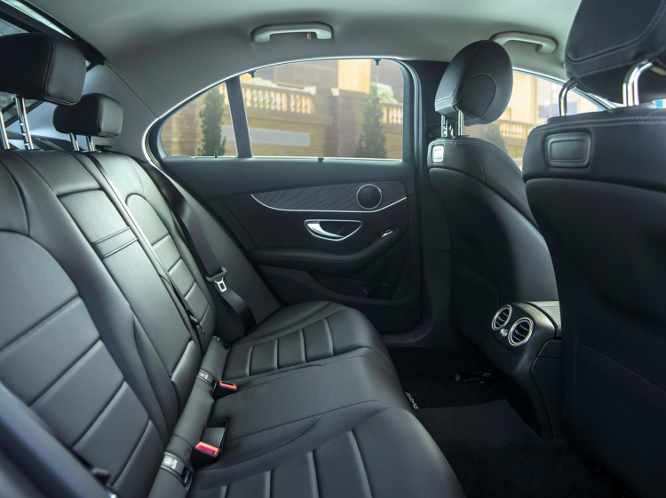 Mercedes-Benz C-Class 2019 ra mắt tại Việt Nam; 03 phiên bản giá từ 1,499 - 1,897 tỷ đồng Mercedes-Benz C-Class 2019 ra mắt tại Việt Nam; 03 phiên bản giá từ 1,499 - 1,897 tỷ đồng