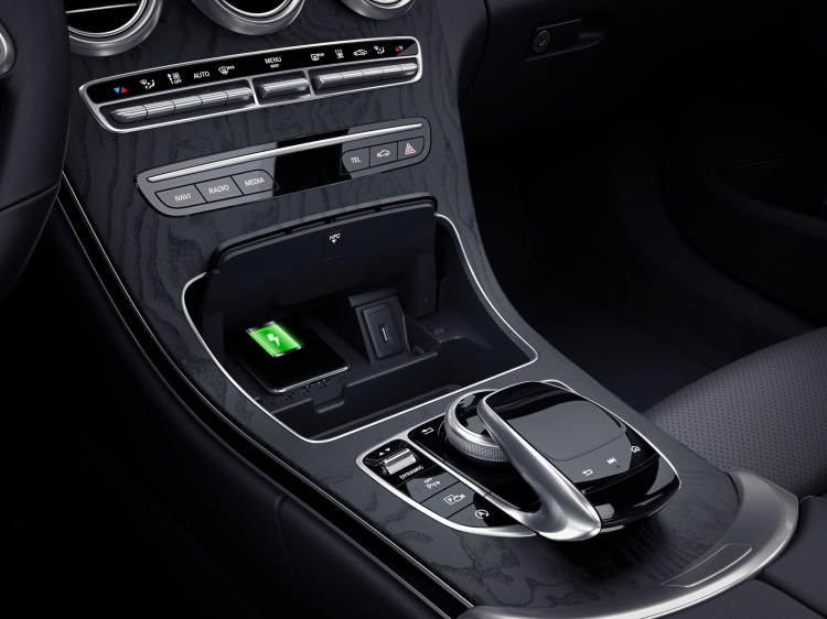 Mercedes-Benz C-Class 2019 ra mắt tại Việt Nam; 03 phiên bản giá từ 1,499 - 1,897 tỷ đồng Mercedes-Benz C-Class 2019 ra mắt tại Việt Nam; 03 phiên bản giá từ 1,499 - 1,897 tỷ đồng