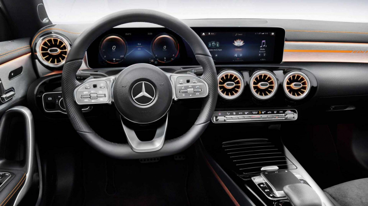 Mercedes-Benz CLA thế hệ mới đã bắt đầu lên dây chuyền sản xuất tại nhà máy ở Hungary