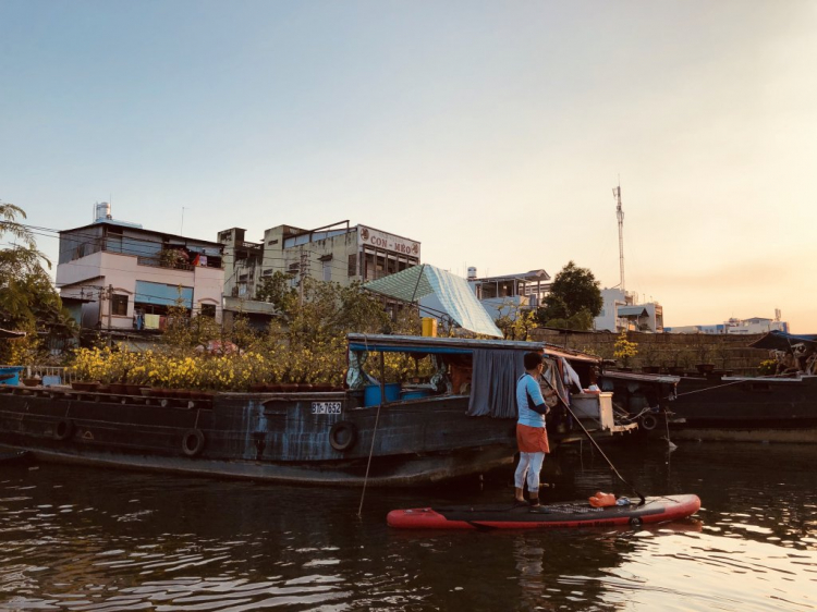 KAYAK GIỮA LÒNG SÀI GÒN