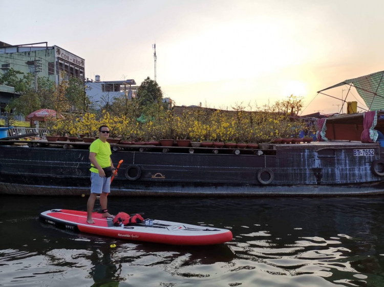 KAYAK GIỮA LÒNG SÀI GÒN KAYAK GIỮA LÒNG SÀI GÒN