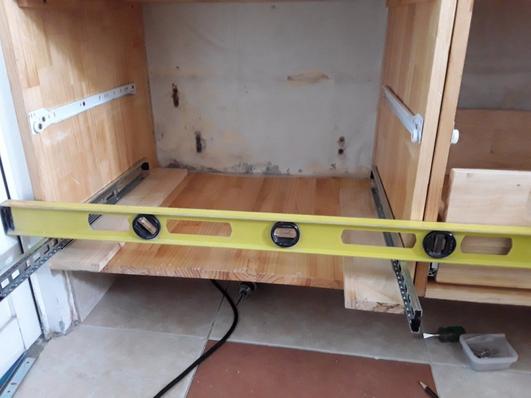 Ván gỗ để tự đóng tủ bếp Ván gỗ để tự đóng tủ bếp