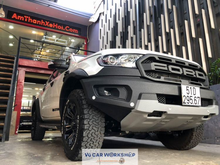 Độ âm thanh cho Ford Ranger.