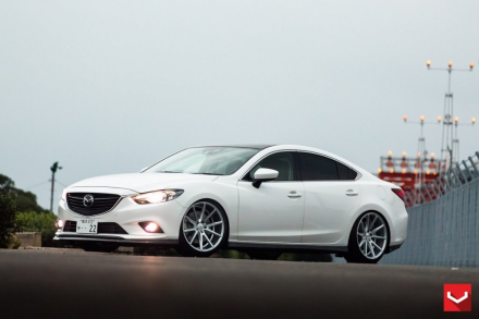 mazda6-gets-custom-vossen-wheels-and-carbon-fiber-trim-photo-gallery_22.jpg