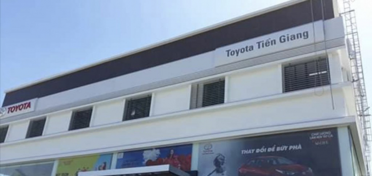 Nhà thầu nhôm kính chuyên lắp đặt cho showroom ô tô Nhà thầu nhôm kính chuyên lắp đặt cho showroom ô tô