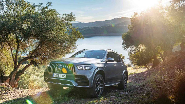 Mercedes-AMG GLE 53 4MATIC+, phiên bản hiệu năng cao, đối thủ của BMW X5 xDrive50i M-Sport