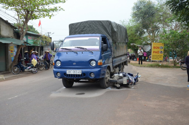 Tài xế chở gỗ bỏ chạy đâm CSGT bị thương bị kiểm tra nồng độ cồn và ma tuý