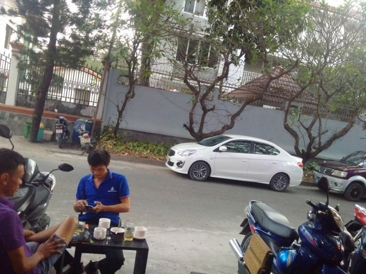 Jolie - Trên những nẻo đường Jolie - Trên những nẻo đường