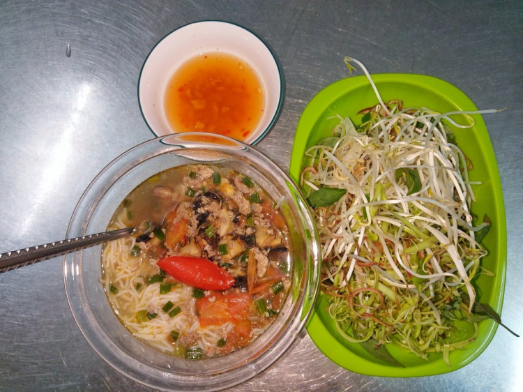 Lấy vợ hơn 5 tuổi