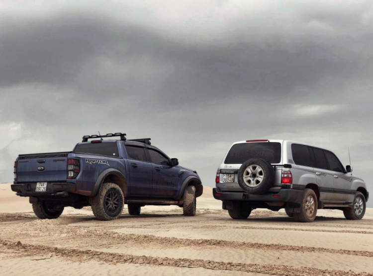 Cỗ máy uống xăng Land Cruiser của Toyota sau 15 năm còn lại gì? Cỗ máy uống xăng Land Cruiser của Toyota sau 15 năm còn lại gì?