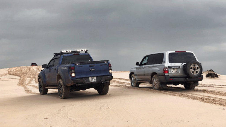 Cỗ máy uống xăng Land Cruiser của Toyota sau 15 năm còn lại gì? Cỗ máy uống xăng Land Cruiser của Toyota sau 15 năm còn lại gì?