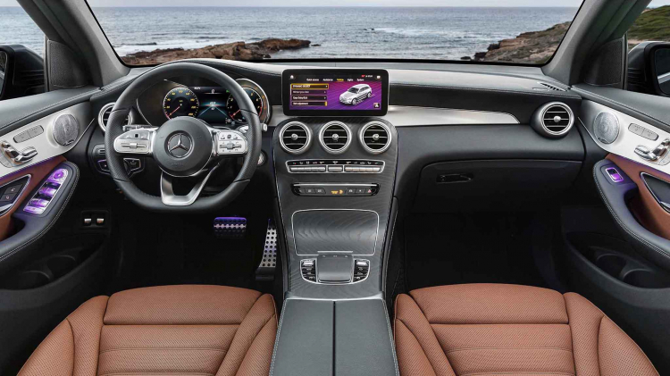 Mercedes-Benz giới thiệu GLC facelift 2020: Chăm chút về thiết kế, đổi mới động cơ