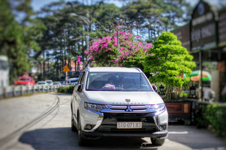Em nên mua SUV 7 chỗ nào tầm 800 triệu quay đầu? Em nên mua SUV 7 chỗ nào tầm 800 triệu quay đầu?