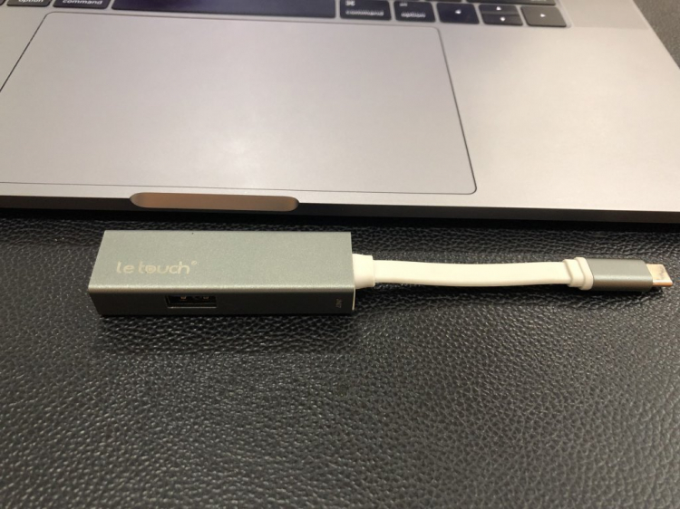 Iphone 6 đang sạc bị nổ vỡ màn hình Iphone 6 đang sạc bị nổ vỡ màn hình