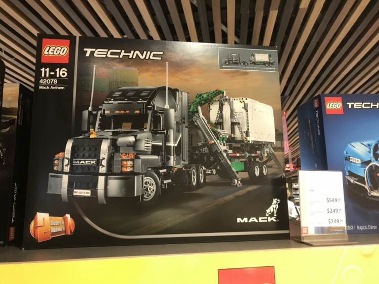 Chỗ bán Lego tại SG