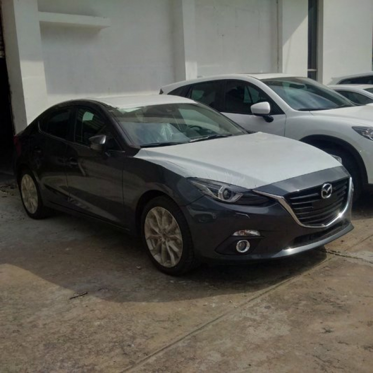 Mazda3 2015: Chi tiết trang bị trên các phiên bản