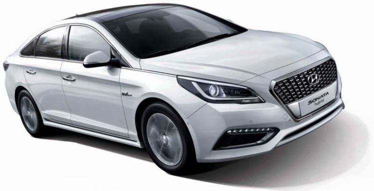 Hyundai Sonata Hybrid 2015 tiêu hao chỉ 5,49 lít/100 km