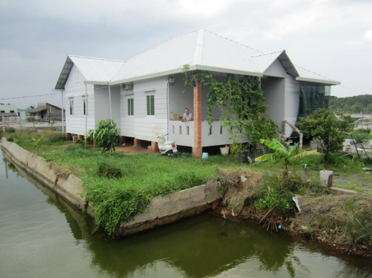 Chủ nhật này có bác nào phụ em đi chở quà từ thiện được không ạ? Chủ nhật này có bác nào phụ em đi chở quà từ thiện được không ạ?