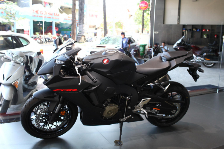 Bộ ba PKL 1000cc bản 2019 của Honda đã về Việt Nam, giá từ khoảng 500tr đến 700tr Bộ ba PKL 1000cc bản 2019 của Honda đã về Việt Nam, giá từ khoảng 500tr đến 700tr