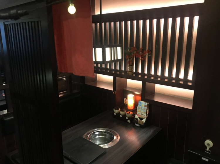 Nhà hàng Yakiniku (thịt nướng kiểu Nhật) ở TP. HCM? Nhà hàng Yakiniku (thịt nướng kiểu Nhật) ở TP. HCM?