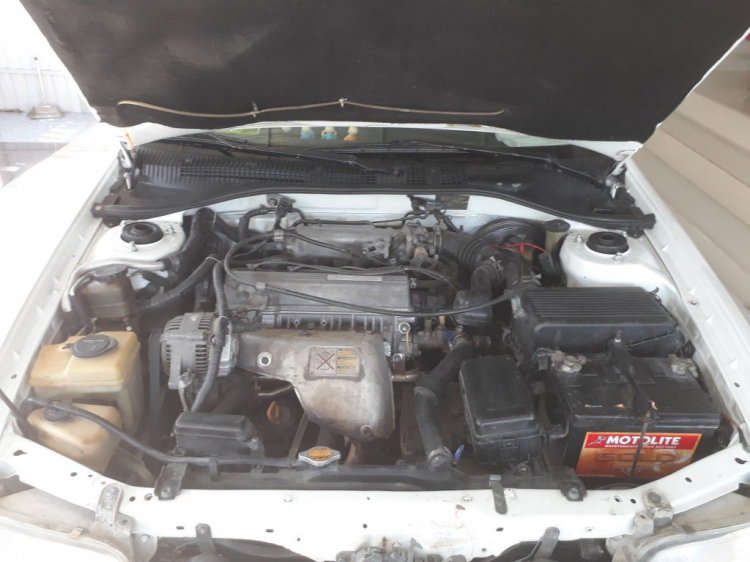 Toyota Corona 1992 - 1996 mắt híp đít bồng (Na béo ) Toyota Corona 1992 - 1996 mắt híp đít bồng (Na béo )