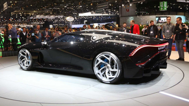 [GMS2019] Siêu phẩm Bugatti La Voatio Noire ra mắt: Chỉ một chiếc được sản xuất; giá hơn 259 tỷ đồng