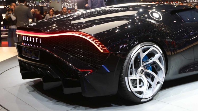 [GMS2019] Siêu phẩm Bugatti La Voatio Noire ra mắt: Chỉ một chiếc được sản xuất; giá hơn 259 tỷ đồng